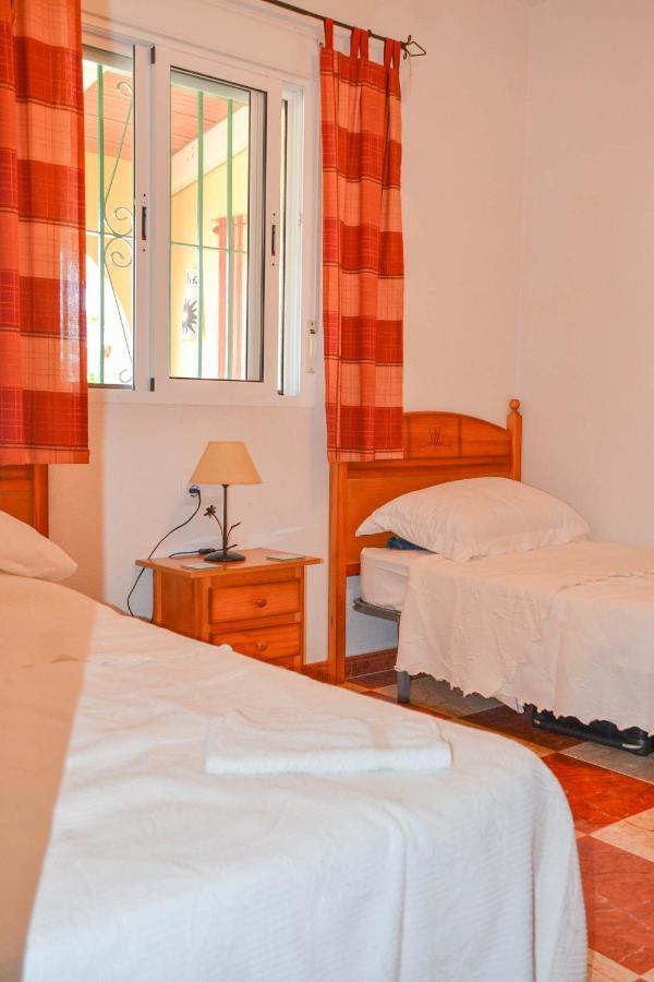 Traumhaus Fuer 6 Personen Mit Spektakulaerem Privaten Pool Und Schoenem Ausblick In Die Natur Hozanejos Luaran gambar