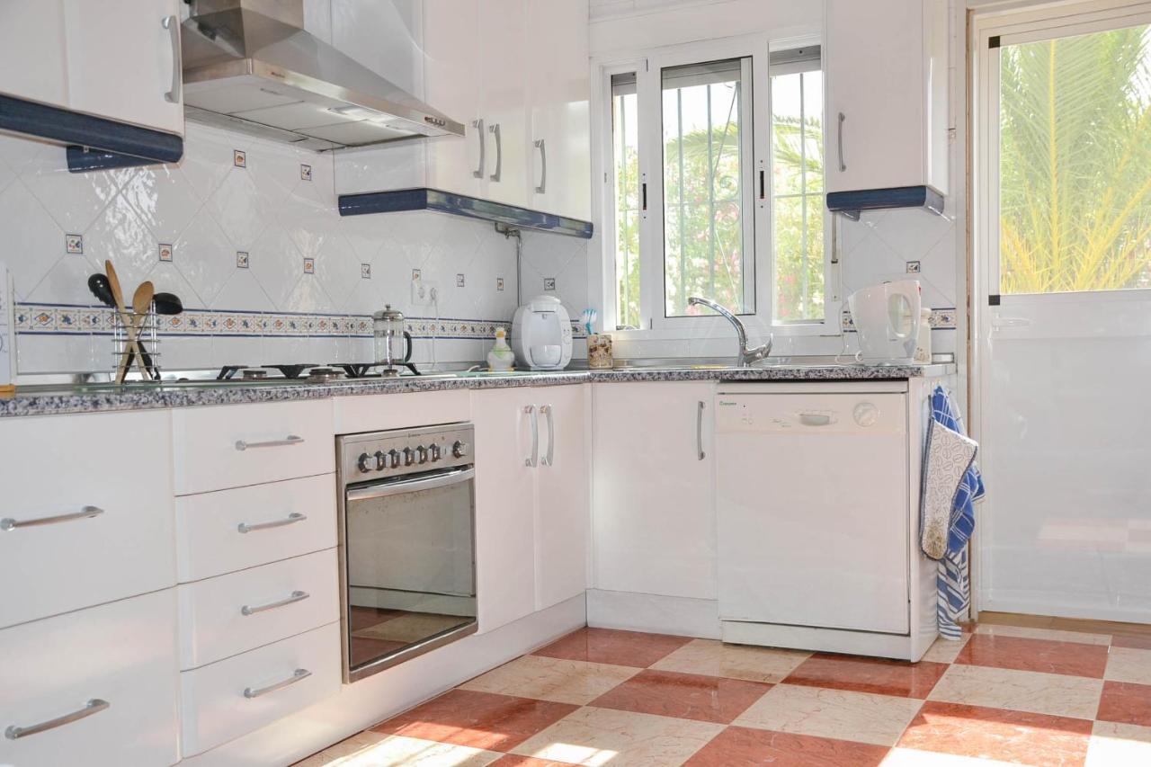 Traumhaus Fuer 6 Personen Mit Spektakulaerem Privaten Pool Und Schoenem Ausblick In Die Natur Hozanejos Luaran gambar