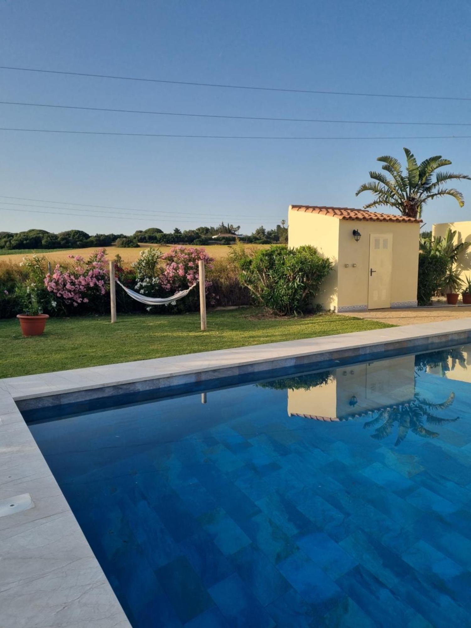 Traumhaus Fuer 6 Personen Mit Spektakulaerem Privaten Pool Und Schoenem Ausblick In Die Natur Hozanejos Luaran gambar